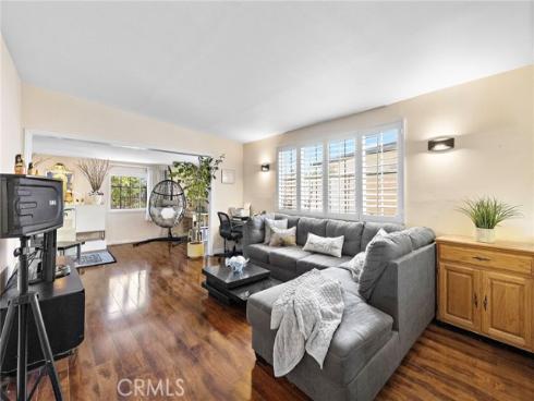 8407 Locust , Buena Park, CA