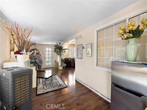 8407 Locust , Buena Park, CA