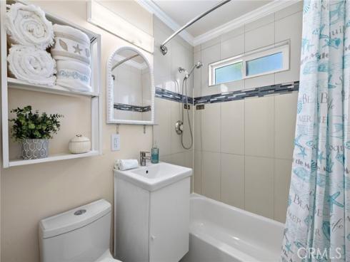 8407 Locust , Buena Park, CA