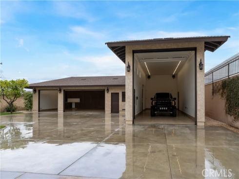 7612 Haldor , Buena Park, CA
