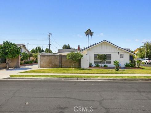 8334 Mars , Buena Park, CA