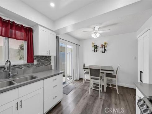 8788 Valley View C , Buena Park, CA