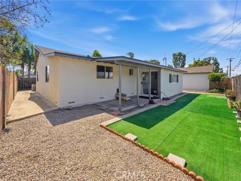 7515 El Escorial Way, Buena Park, CA