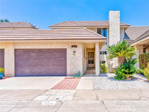 8237 Henshaw , Buena Park, CA