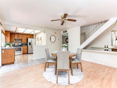 8237 Henshaw , Buena Park, CA