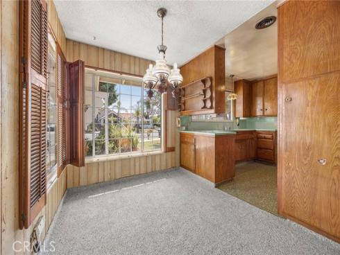 8425 Saturn , Buena Park, CA