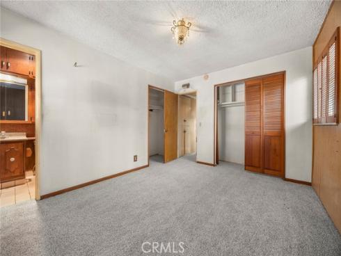 8425 Saturn , Buena Park, CA