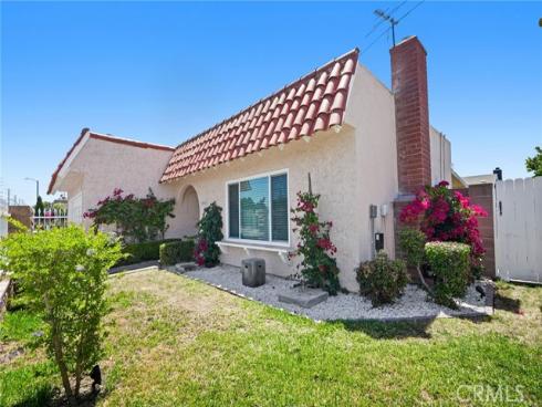 7446 El Morro , Buena Park, CA