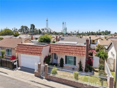 7446 El Morro , Buena Park, CA