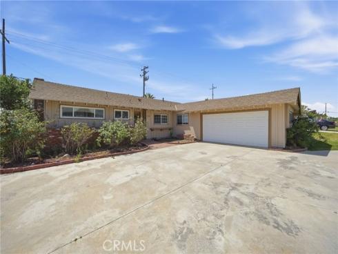 5041 Ridglea Avenue, Buena Park, CA