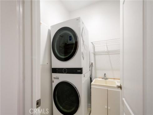 5901 Los Encinos , Buena Park, CA
