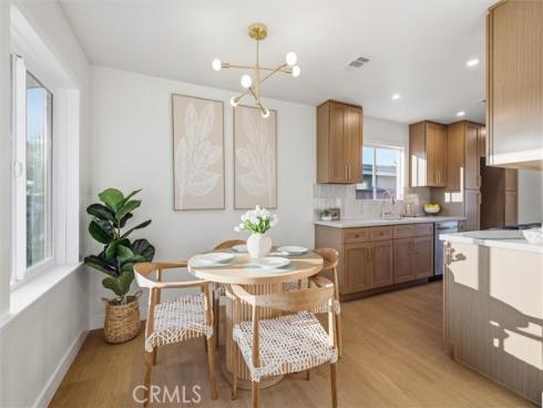 8042 San Heron , Buena Park, CA