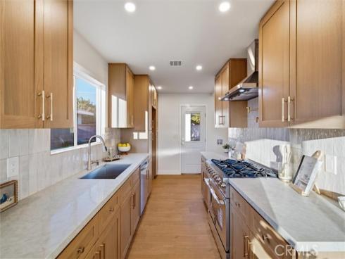 8042 San Heron , Buena Park, CA
