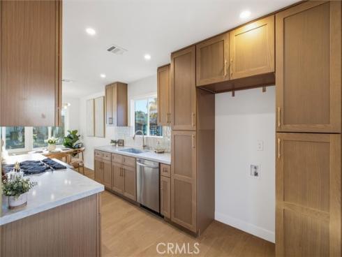 8042 San Heron , Buena Park, CA