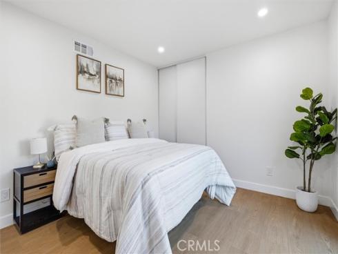 8042 San Heron , Buena Park, CA
