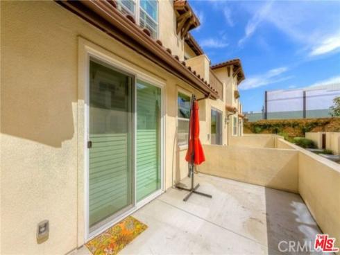 8565 Corsica 9 Lane, Buena Park, CA