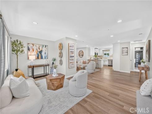 5516 Paraguay Dr , Buena Park, CA