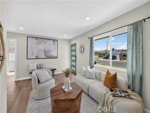 5516 Paraguay Dr , Buena Park, CA