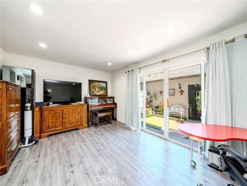 5539 Cajon , Buena Park, CA