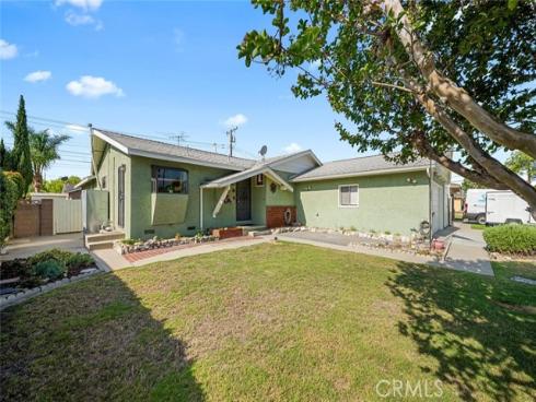 5796 Guatemala , Buena Park, CA