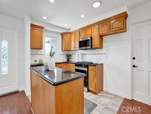 7463 Bradley , Buena Park, CA