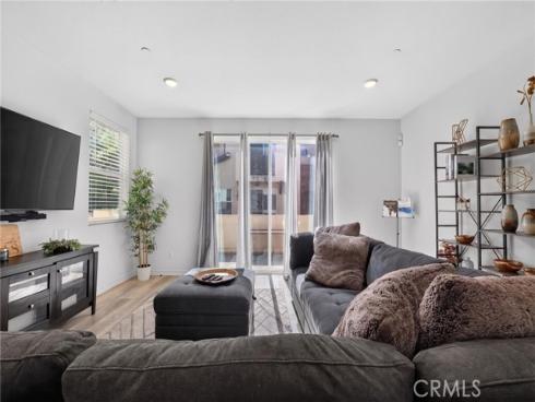 8576 Corsica , Buena Park, CA