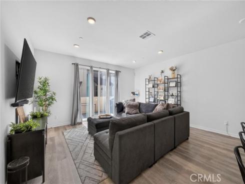 8576 Corsica , Buena Park, CA
