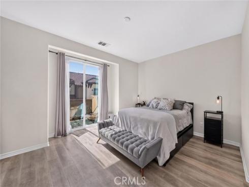 8576 Corsica , Buena Park, CA