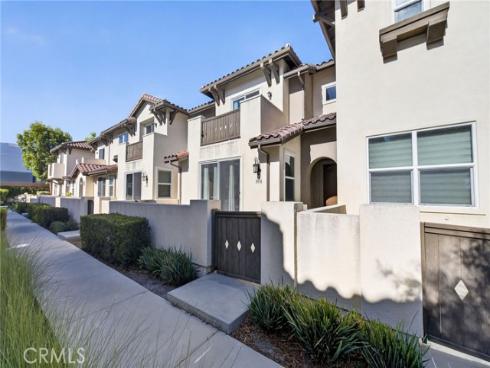 8576 Corsica , Buena Park, CA