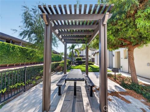 8576 Corsica , Buena Park, CA