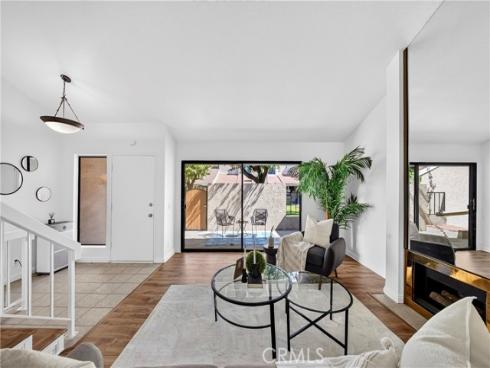 6273 Lincoln , Buena Park, CA