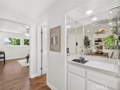 6273 Lincoln , Buena Park, CA