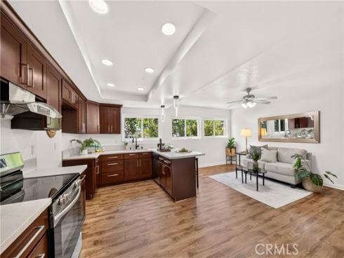 6273 Lincoln , Buena Park, CA