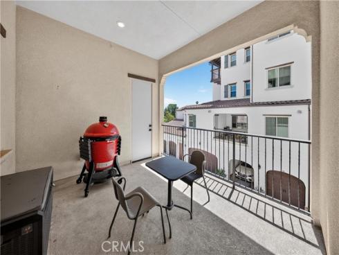 8898 Los Coyotes 200 Court, Buena Park, CA