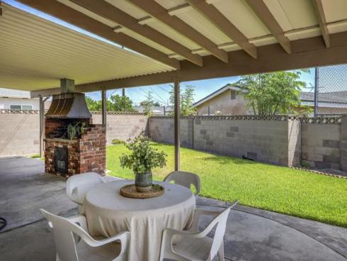 7250 Harding Circle, Buena Park, CA