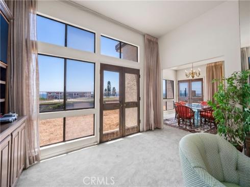 21 Beachcomber Drive, Corona del Mar, CA