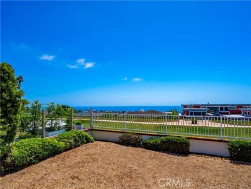 21 Beachcomber Drive, Corona del Mar, CA