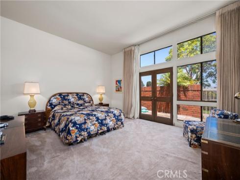 21 Beachcomber Drive, Corona del Mar, CA