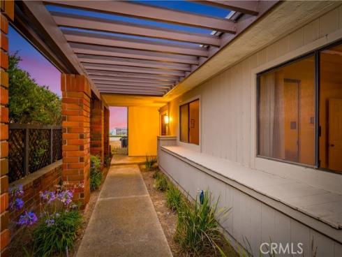 21 Beachcomber Drive, Corona del Mar, CA