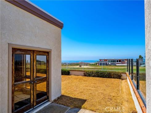 21 Beachcomber Drive, Corona del Mar, CA