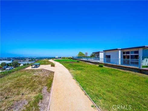 21 Beachcomber Drive, Corona del Mar, CA