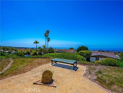 21 Beachcomber Drive, Corona del Mar, CA