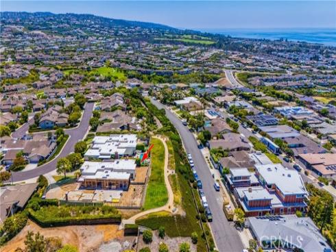 21 Beachcomber Drive, Corona del Mar, CA