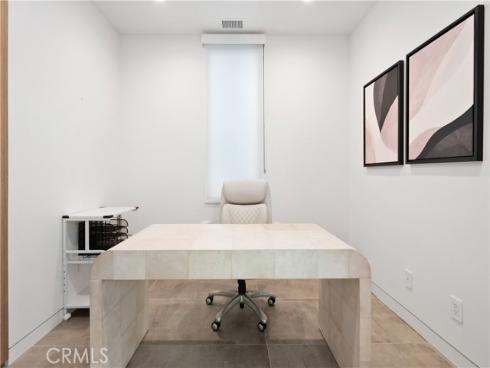 426  Marguerite  , Corona del Mar, CA