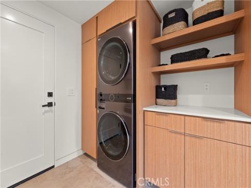 426  Marguerite  , Corona del Mar, CA