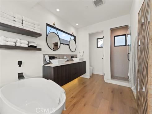 426  Marguerite  , Corona del Mar, CA
