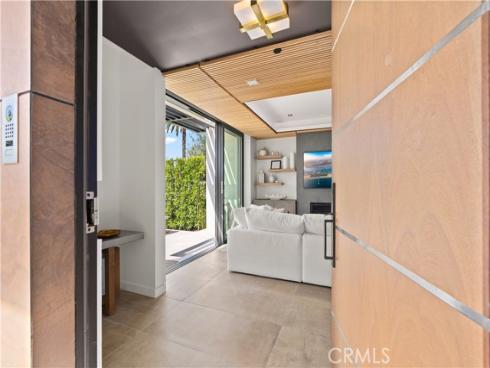 426  Marguerite  , Corona del Mar, CA