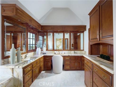 2800 Ocean Boulevard, Corona del Mar, CA