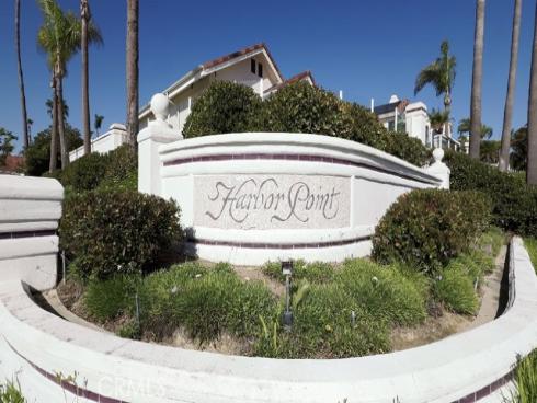 19 Harbor Pointe , Corona del Mar, CA