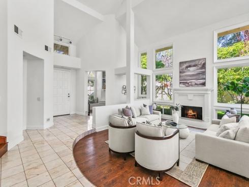 19 Harbor Pointe , Corona del Mar, CA